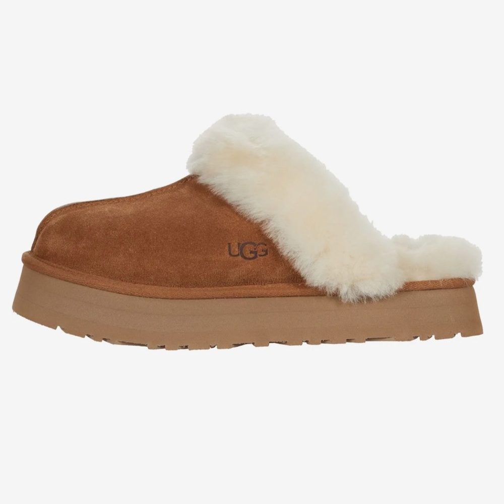 UGG Disquette Suede Platform slippers Size 8